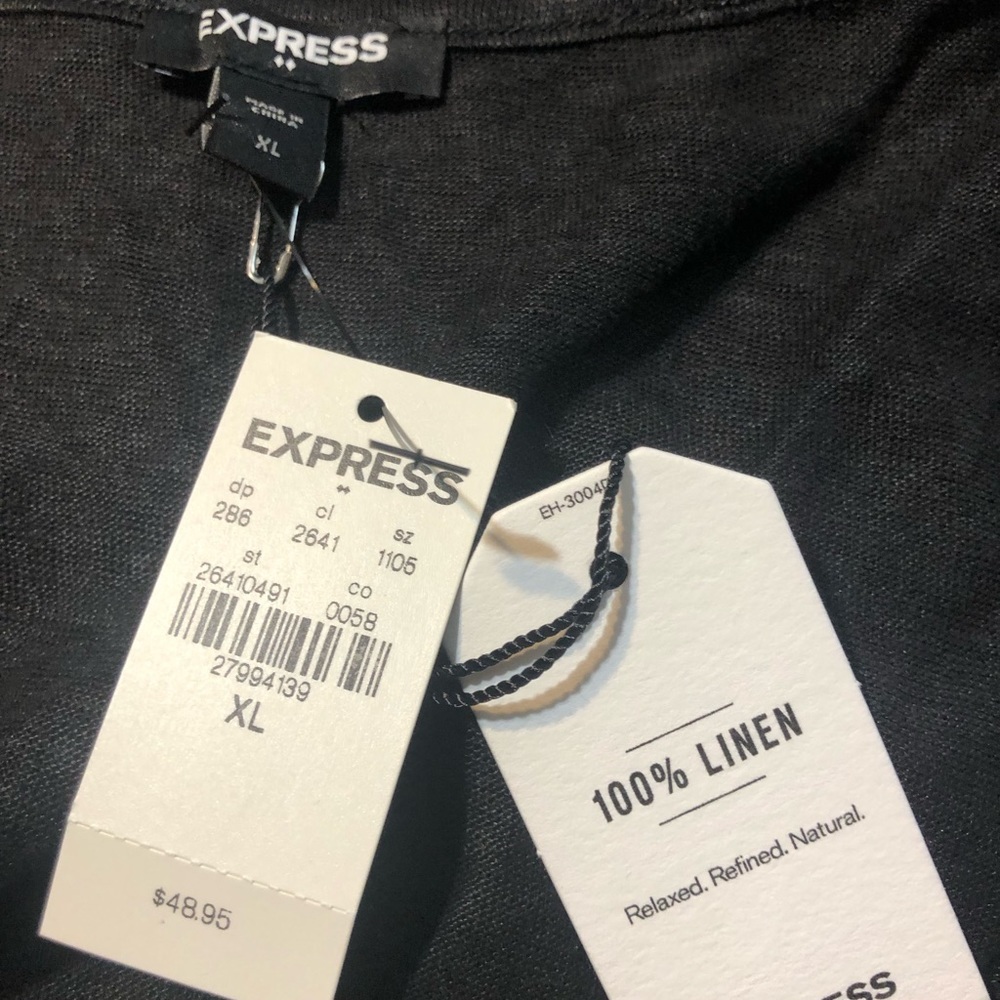 Express Top NWT - Picture 2 of 5